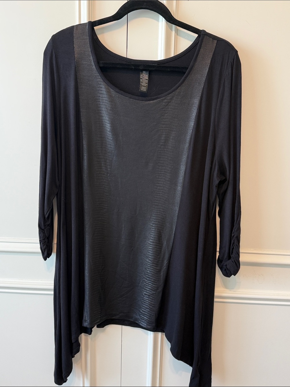 Style & Co. Black Long Sleeve Scoop-Neck Tunic with Textured Front
